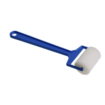 Étalez la couleur avec notre rouleau à peinture pour enfants. Ce rouleau facile à utiliser est conçu pour étaler des peintures et des encres à base d'eau sur presque toutes les surfaces. Idéal pour colorier de grandes images et découvrir de nouveaux effet