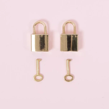 Conjunto de 2 cadeados de ouro