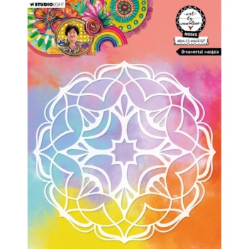 Pochoir d'art Mandala ornemental de Marlene Studio Light