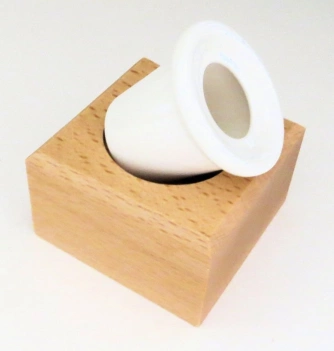 Tintero de porcelana y base de madera J.Herbin