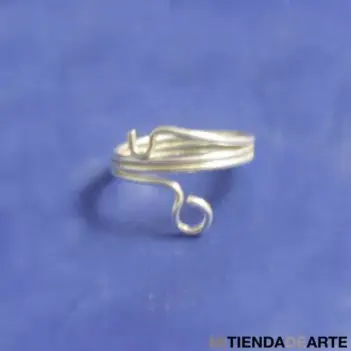Anillo de plata