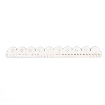 Regla de Madera Con Corazones Dayka 30cm