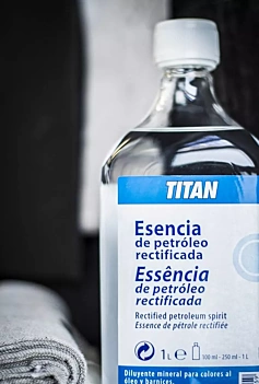 Titan Arts Arts Rectified Petroleum Essence