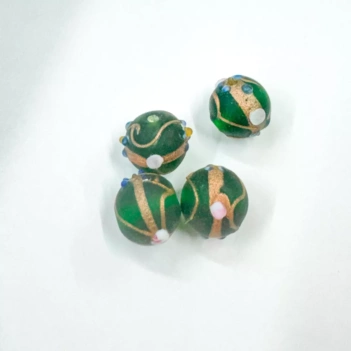 Set de 4 abalorios de cristal de Murano verde mate