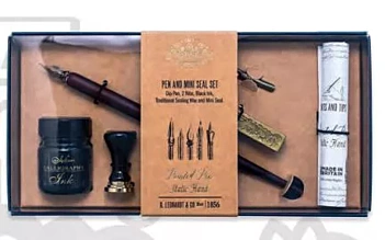 Conjunto de porta-canetas e carimbo para mini manuscritos
